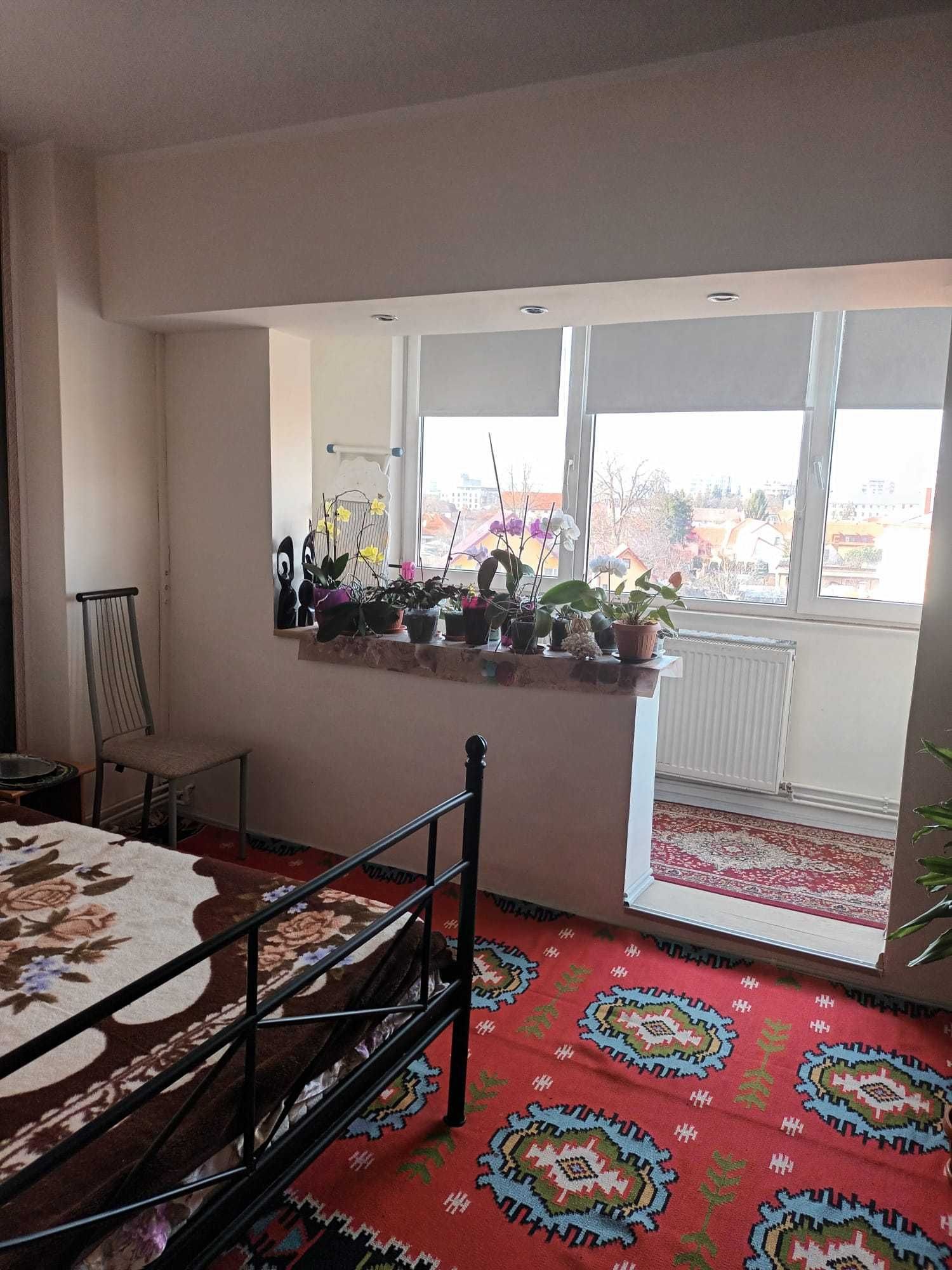 Apartament 2 camere decomandat Grivitei- Mihai Viteazul