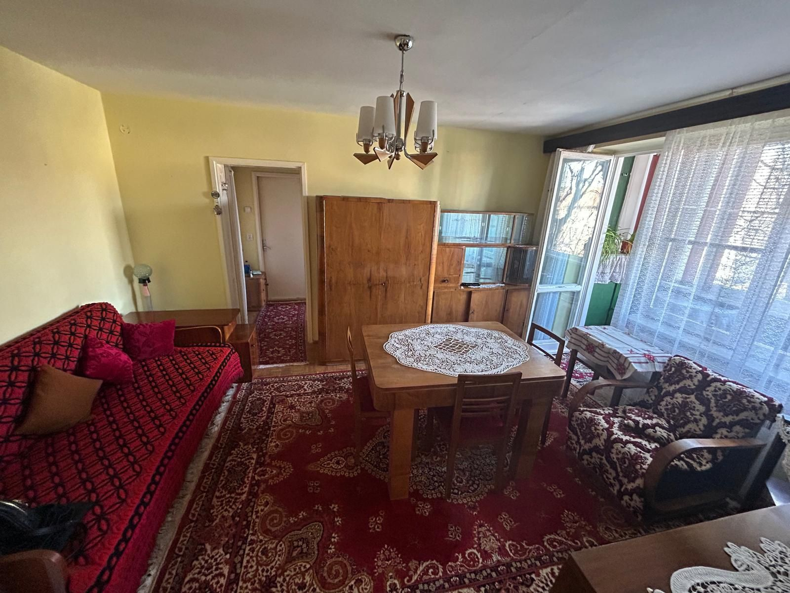 Apartament 2 camere etajul 2 Tractorul