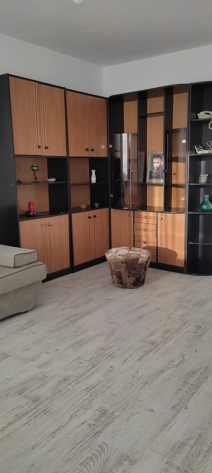 Apartament 2 camere zona Calea Bucuresti