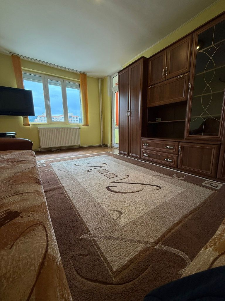 Apartament 2 camere etaj intermediar Calea Bucuresti