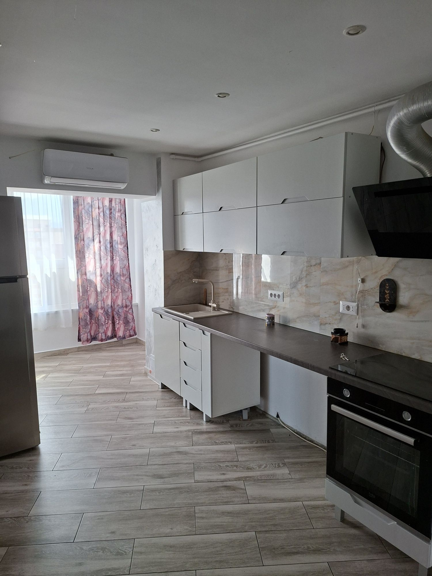 Apartament 3 camere decomandat zona Vlahuta ITC
