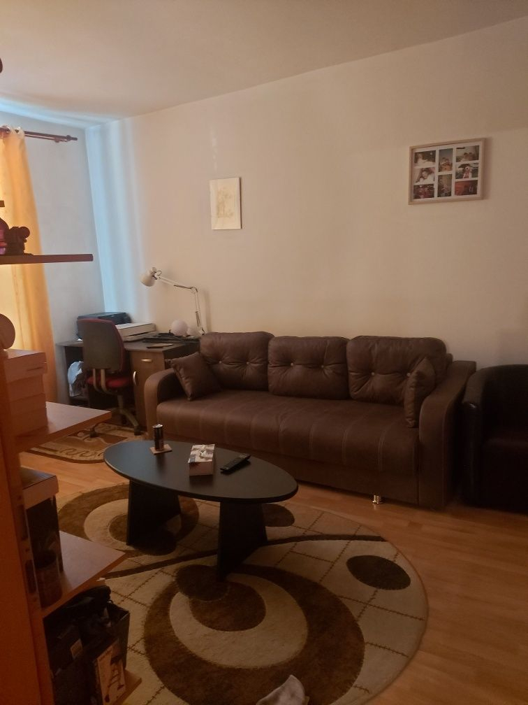 Garsoniera decomandata