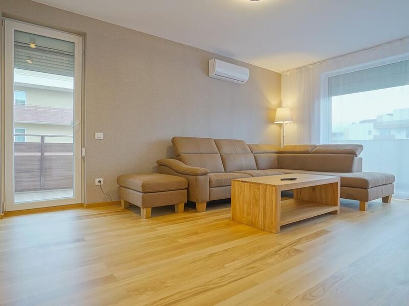 Apartament 2 camere Urban Tractorul