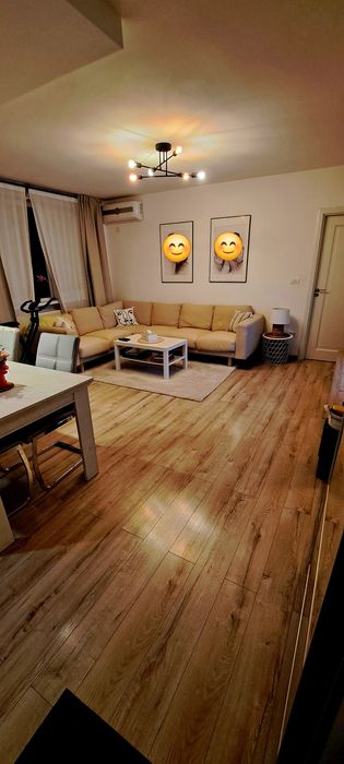 Apartament  4 camere Centrul Civic zona CEC