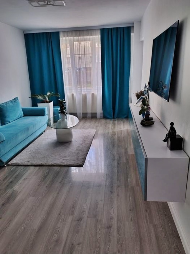 Apartament 3 camere decomandat Astra Carpatilor