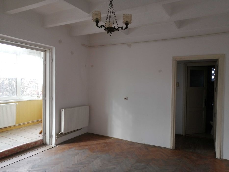 Apartament 2 camere etajul 1 Astra- Piata