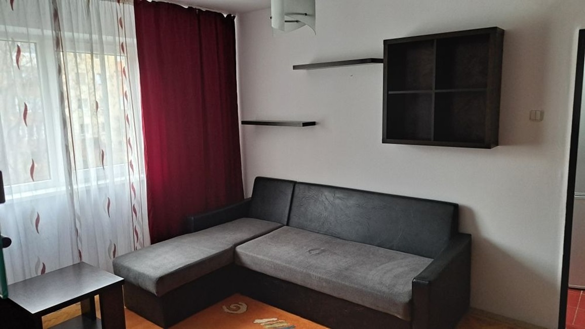 Apartament 2 camere zona Florilor