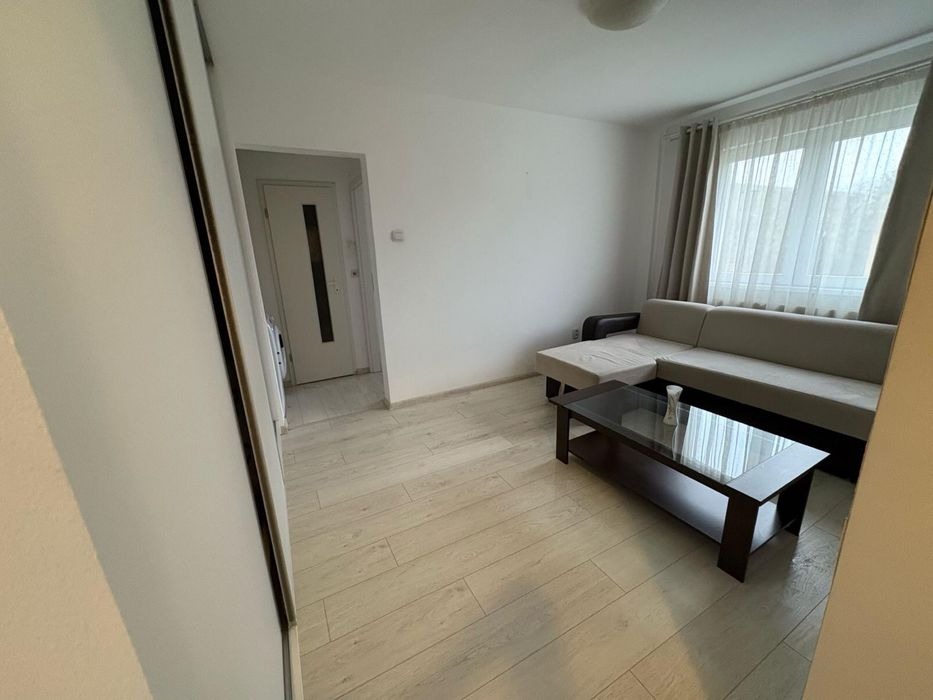Apartament 3 camere etajul 2 Astra