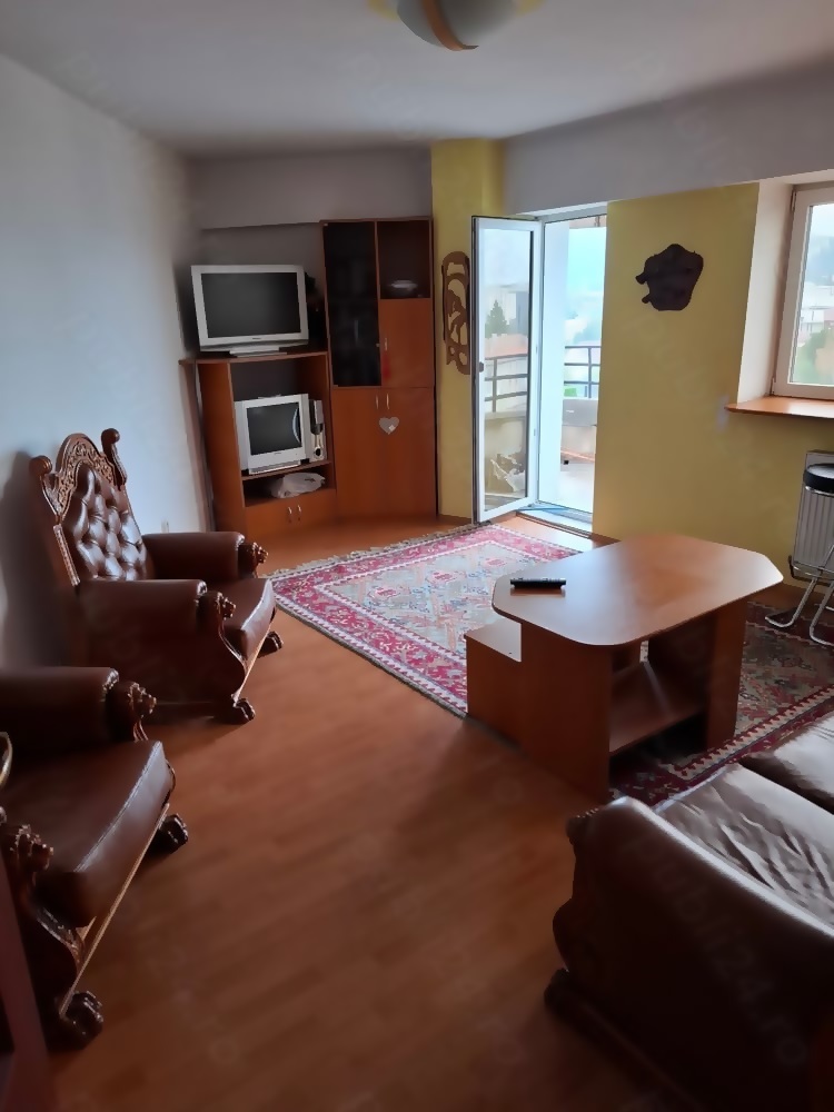 Apartament 2 camere decomandat Centrul Civic