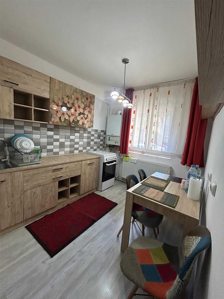 Apartament  4 camere Harmanului
