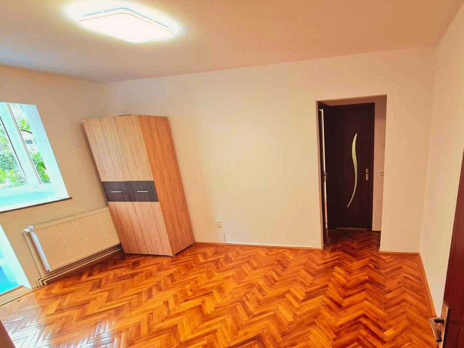 Apartament 2 camere etajul 2 zona Grivitei- Onix