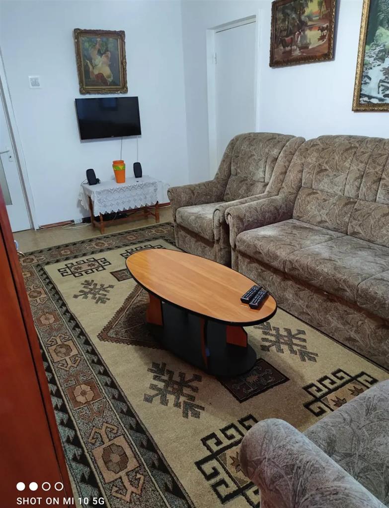 Apartament 3 camere Astra- Carpatilor