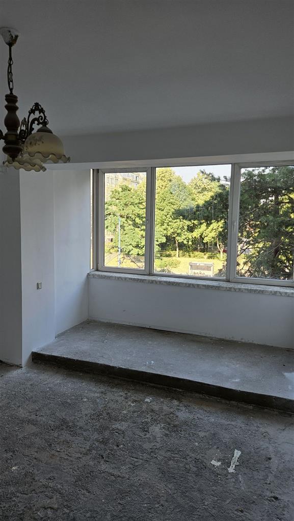 Apartament 2 camere  etajul 2  Centrul Civic