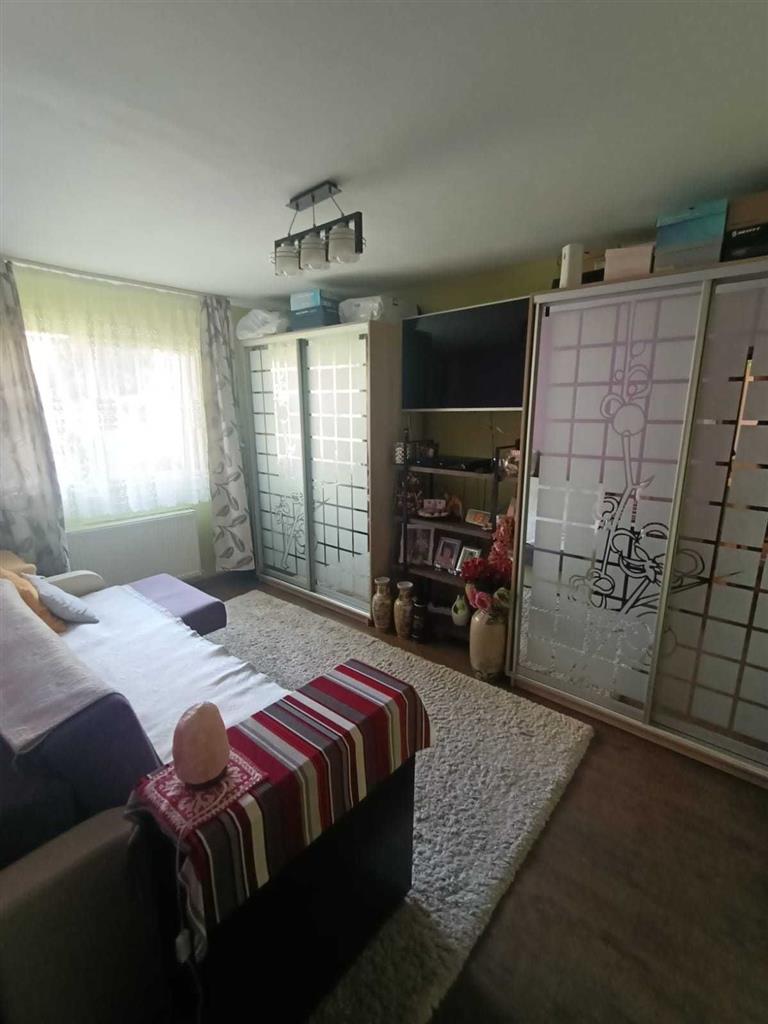 Apartament 2 camere decomandat Astra Carpatilor