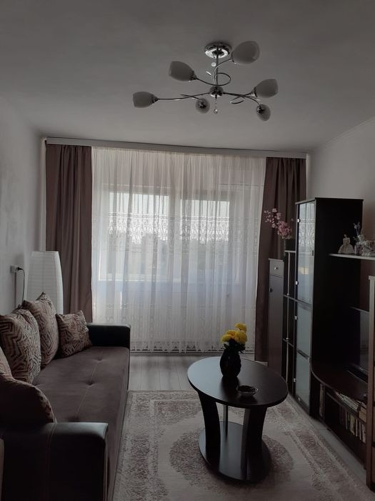Apartament 2 camere zona Calea Bucuresti