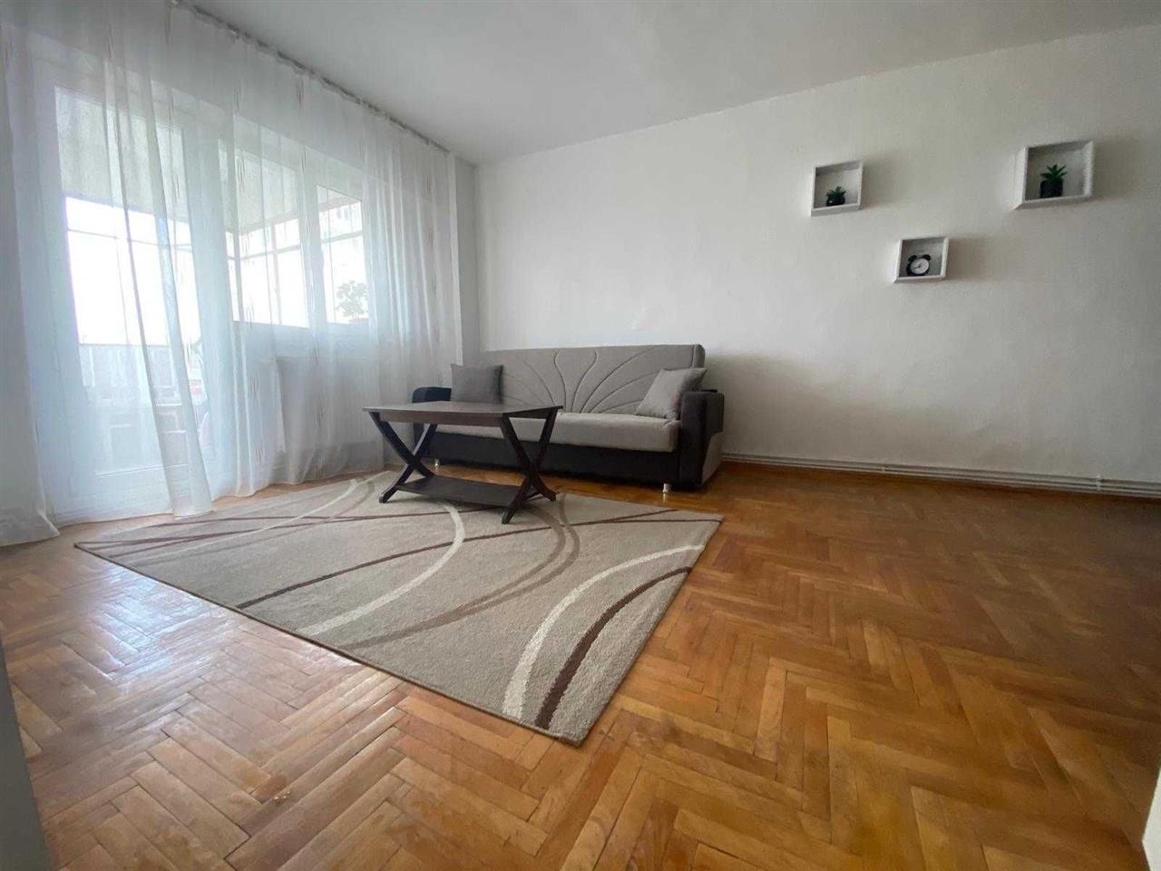 Apartament 2 camere decomandat zona Judetean