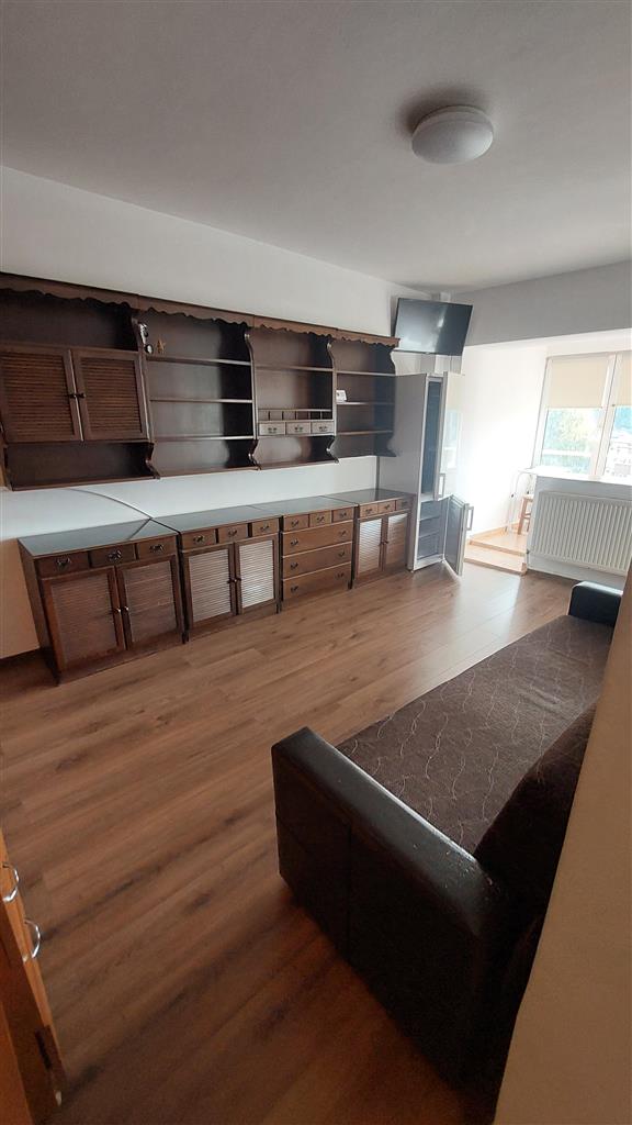 Garsoniera bloc de apartamente Centrul Civic