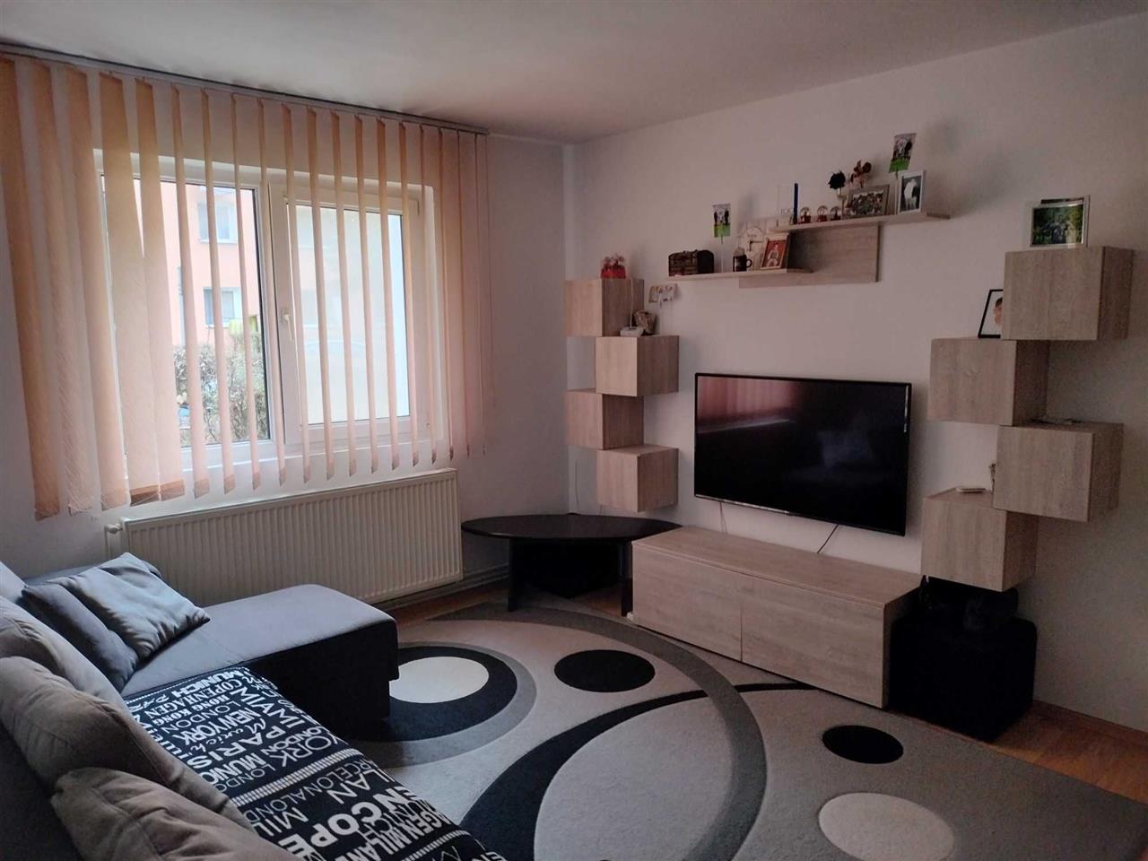 Apartament 2 camere zona Gemenii