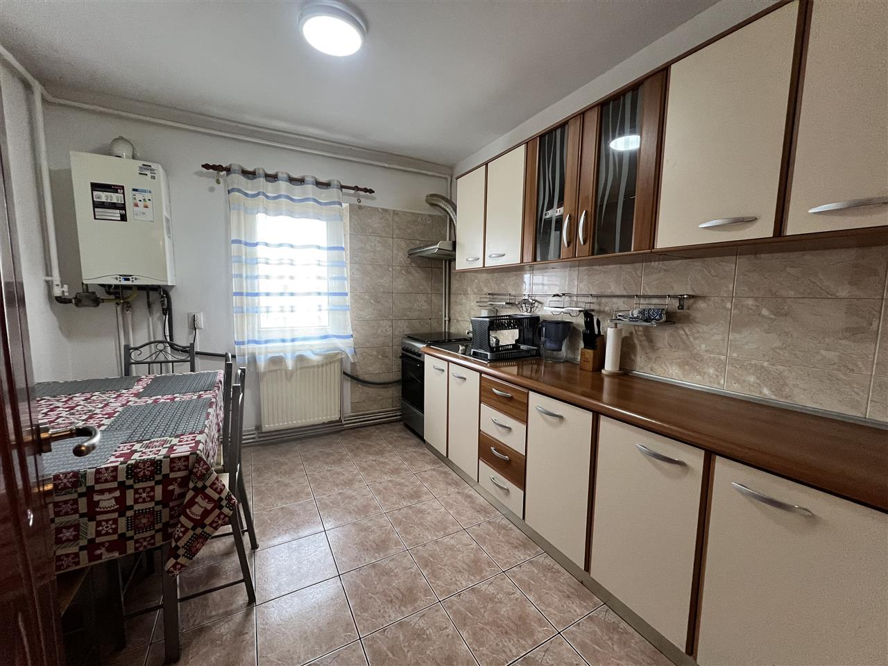 Apartament 2 camere decomandat Centrul Civic- AFI