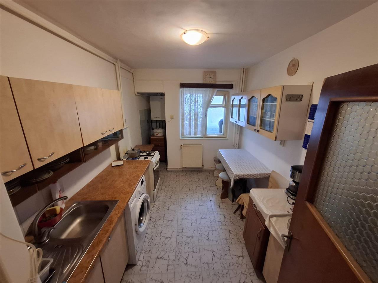 Apartament 4 camere decomandat etajul 1 Racadau