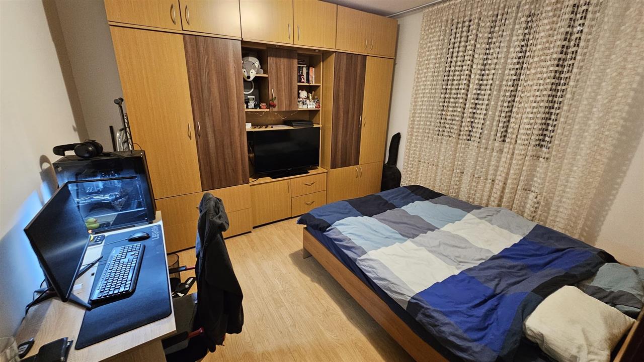 Garsoniera decomandata zona Judetean