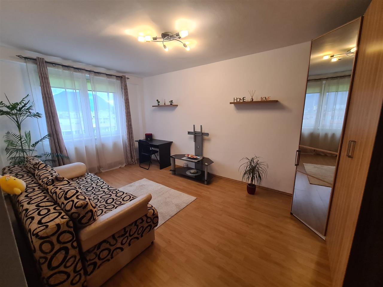 Apartament 2 camere renovat Astra Orizont