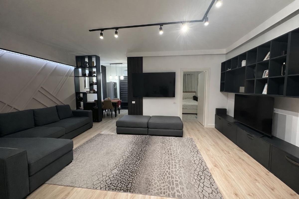 Apartament 2 camere lux Central