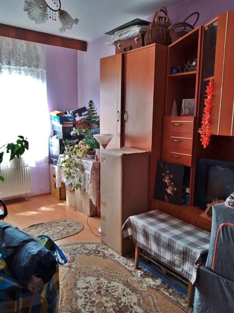 Apartament 4 camere zona Gemenii