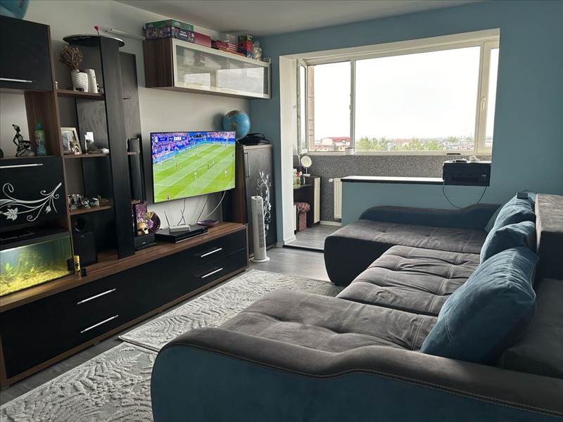 Vanzare apartament 2 camere etaj intermediar Grivitei, Brasov