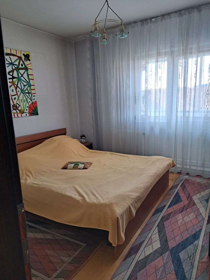 Apartament 4 camere etajul 2 Garii- Faget