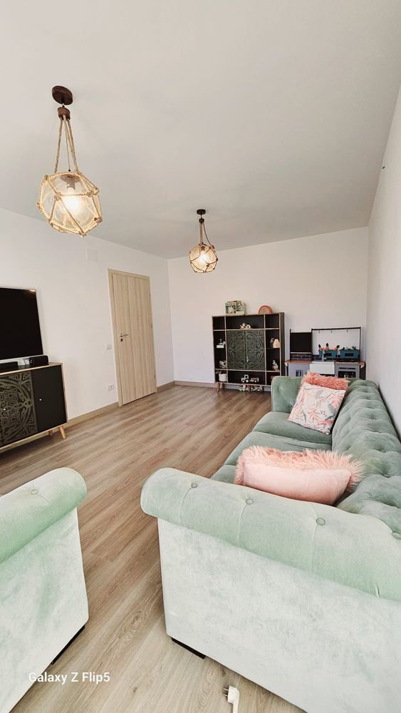 Apartament 3 camere Urban Plaza