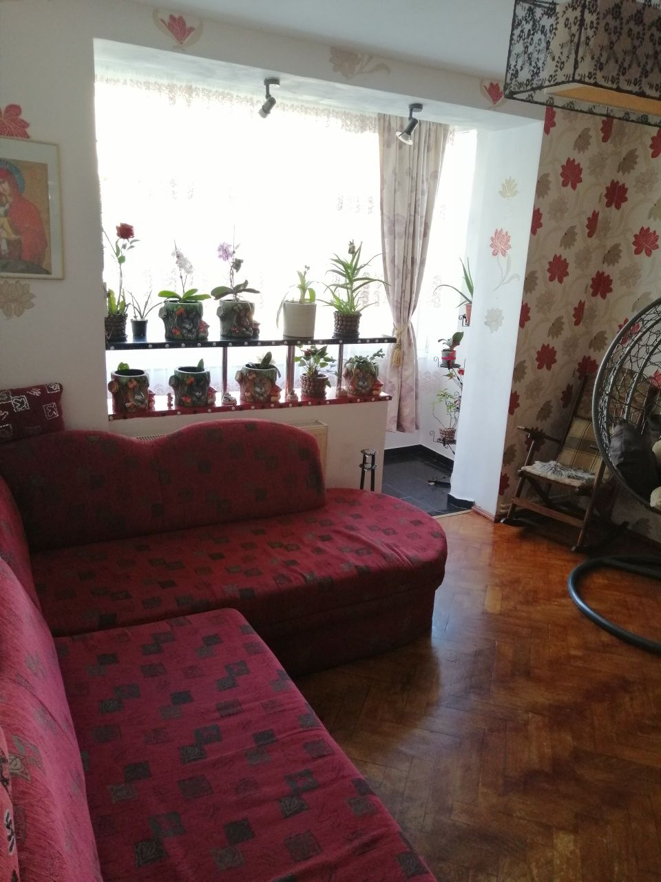 Apartament 3 camere etaj intermediar Tractorul