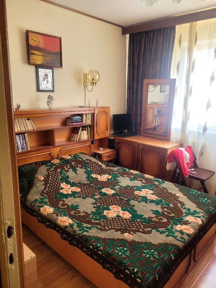 Apartament 3 camere zona Noua