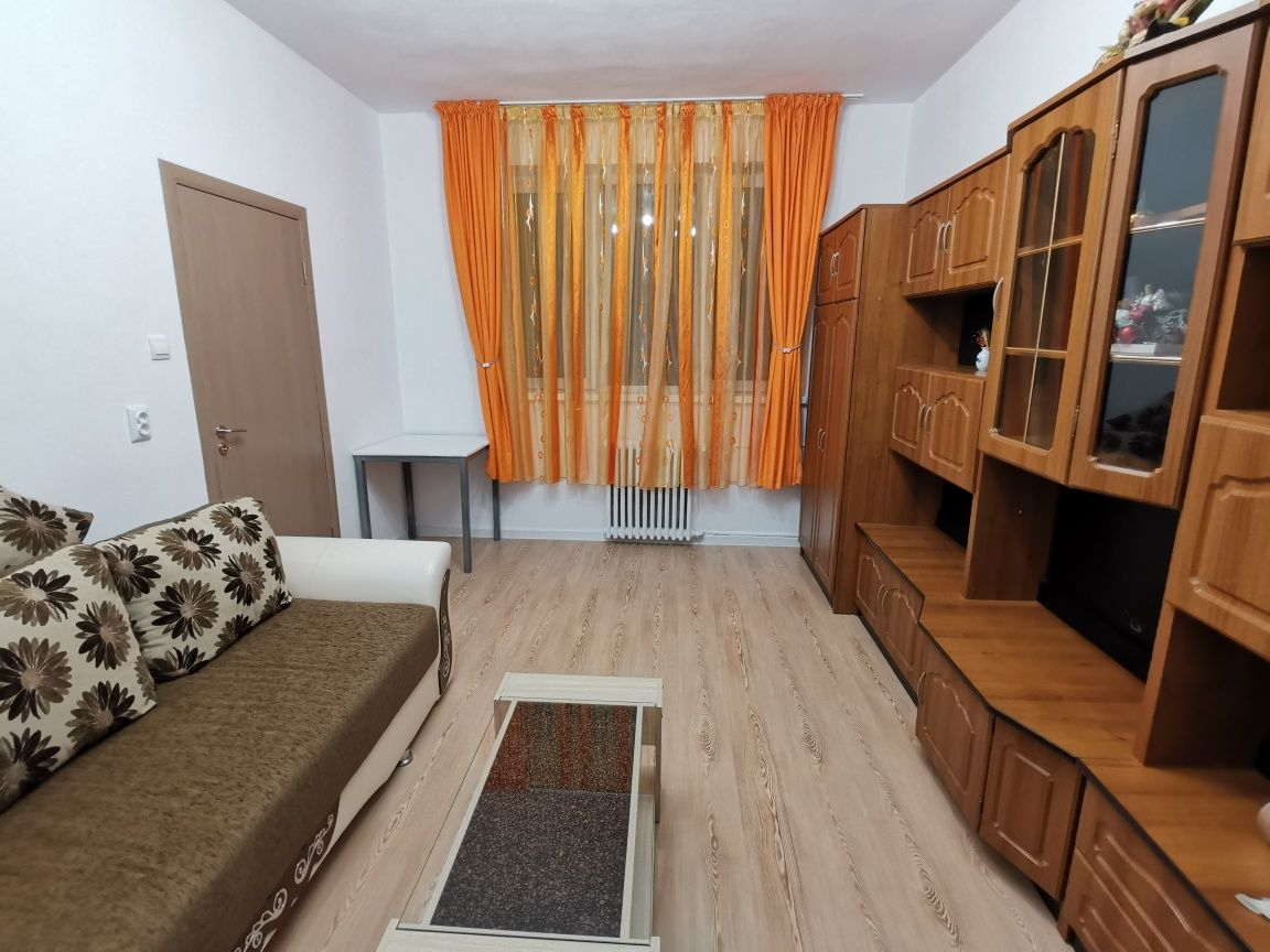 Apartament 2 camere Tractorul