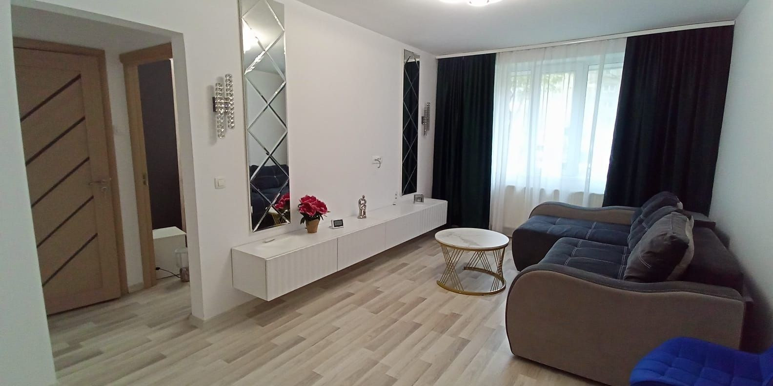 Apartament 2 camere renovat zona Grivitei