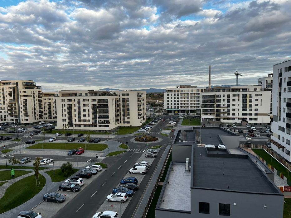 Apartament 2 camere, Coresi, utilat, mobilat, parcare, boxa