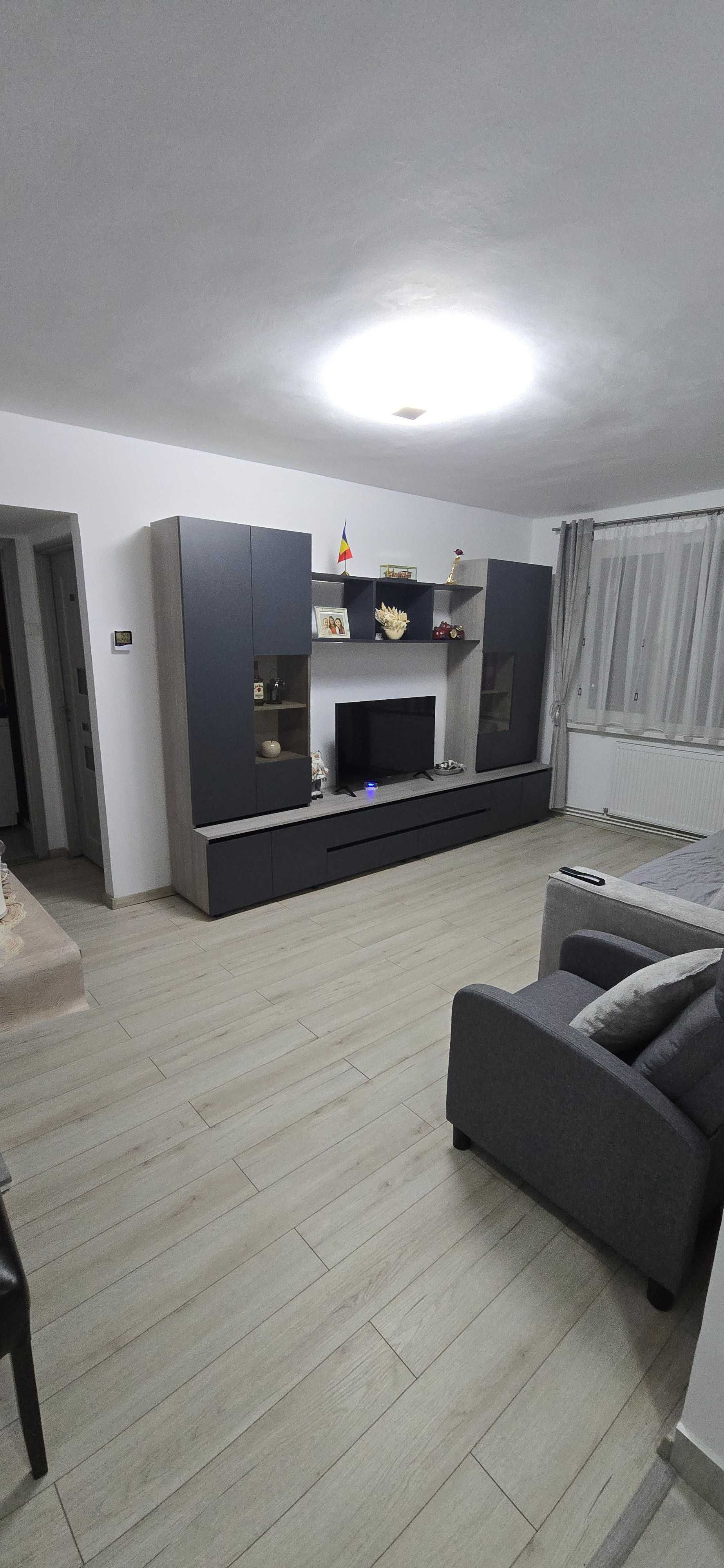 Apartament 2 camere zona Garii- Victoriei