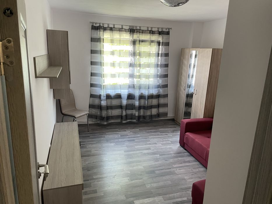 Garsoniera zona Astra etajul 1 Astra- Sitarului