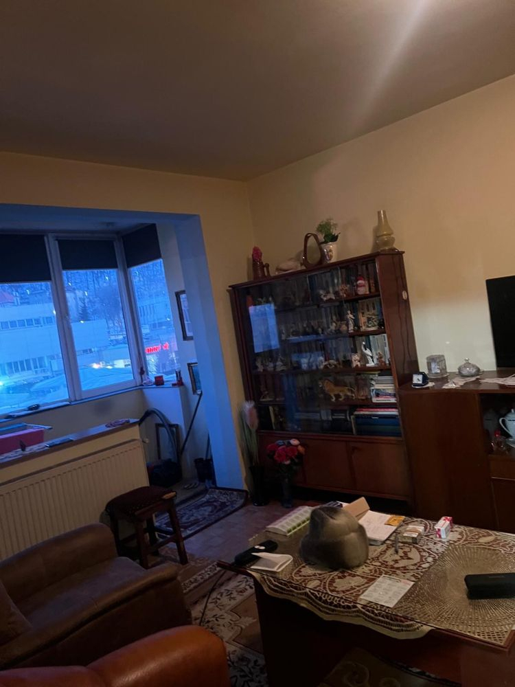 Apartament 2 camere etajul 2 Central