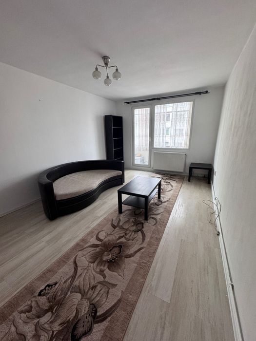 Apartament 2 camere decomandat zona Astra