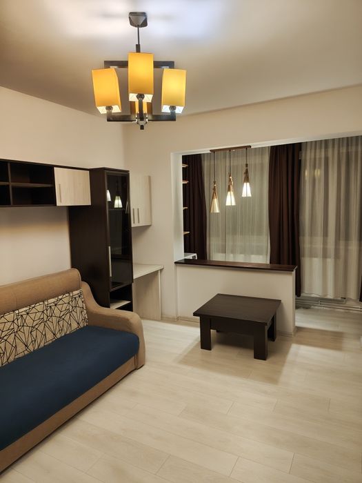 Apartament 2 camere decomandat etajul 2 Tractorul