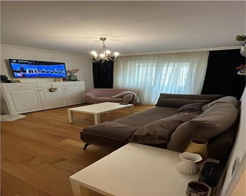 Apartament 3 camere renovat Astra-Carpatilor, Brasov