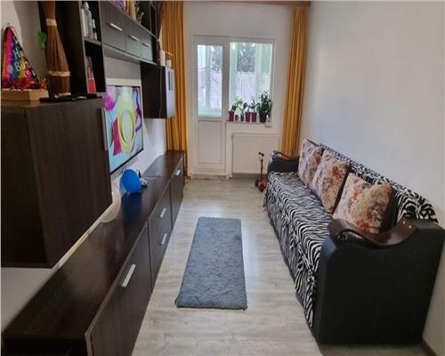Apartament 3 camere decomandat Tractorul