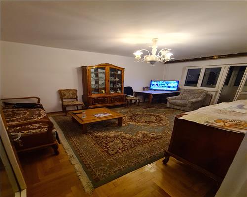 Apartament 3 camere decomandat etaj intermediar Astra-Carpatilor