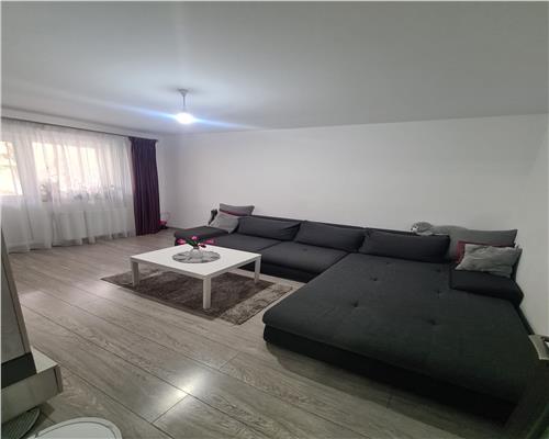 Apartament 2 camere decomandat etajul 2 Centrul Civic