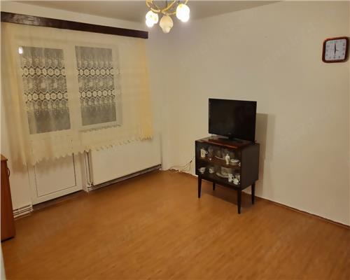 Apartament 2 camere etaj intermediar zona ITC
