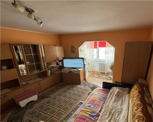 Apartament 2 camere etajul 1 Vlahuta