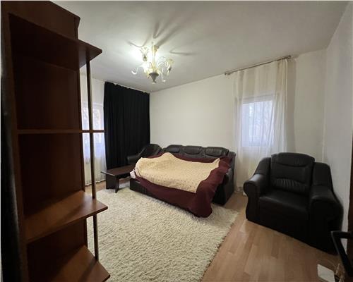 Vanzare apartament 2 camere decomandat Racadau, Brasov