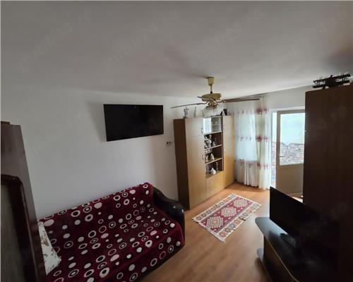 Apartament 2 camere decomandat etajul 2 Craiter