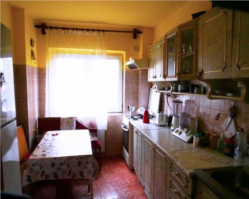 Apartament 4 camere Grivitei
